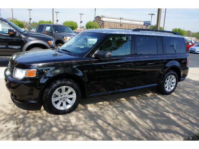 Photo of 2010 Ford Flex