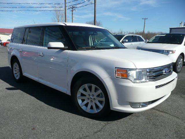 Photo of 2011 Ford Flex