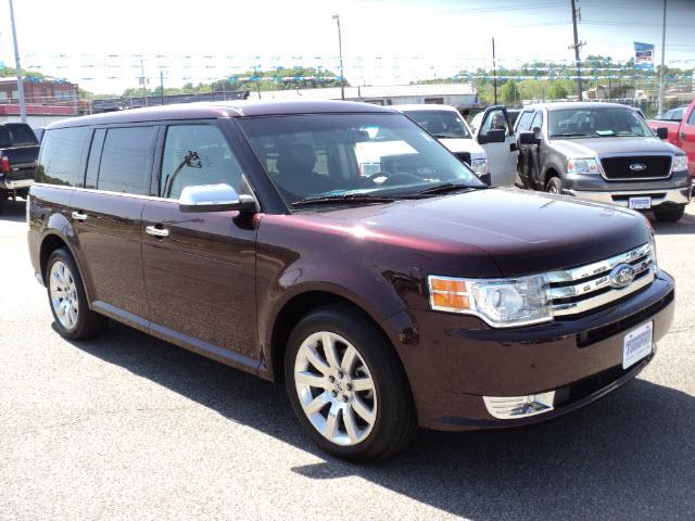 Photo of 2011 Ford Flex