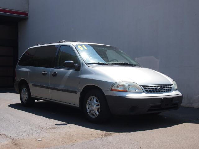 Photo of 2001 Ford Windstar