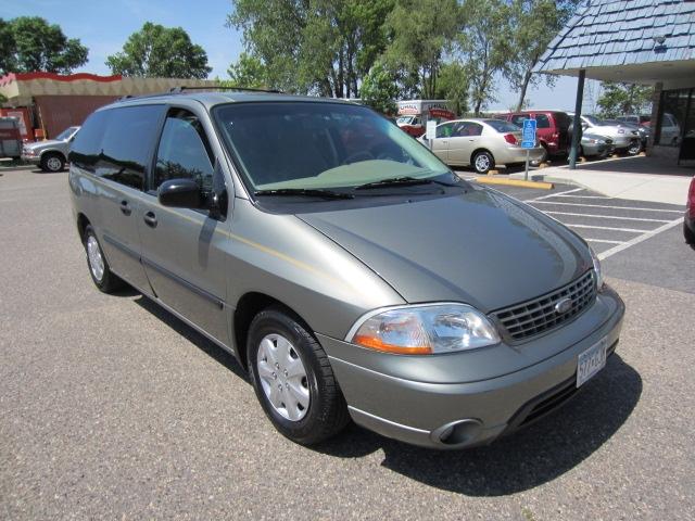 Photo of 2003 Ford Windstar