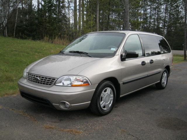 Photo of 2002 Ford Windstar