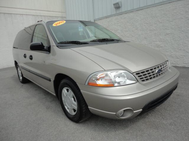 Photo of 2002 Ford Windstar