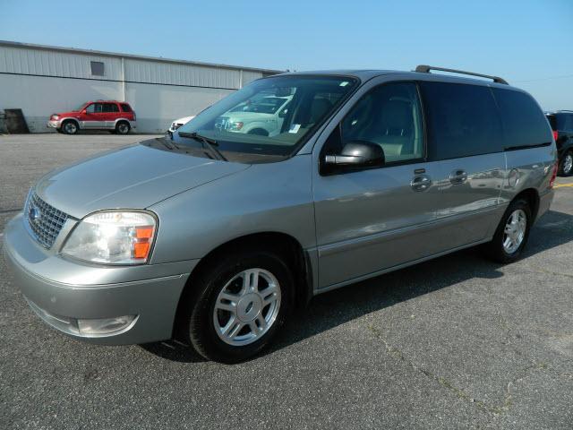 Photo of 2007 Ford Freestar