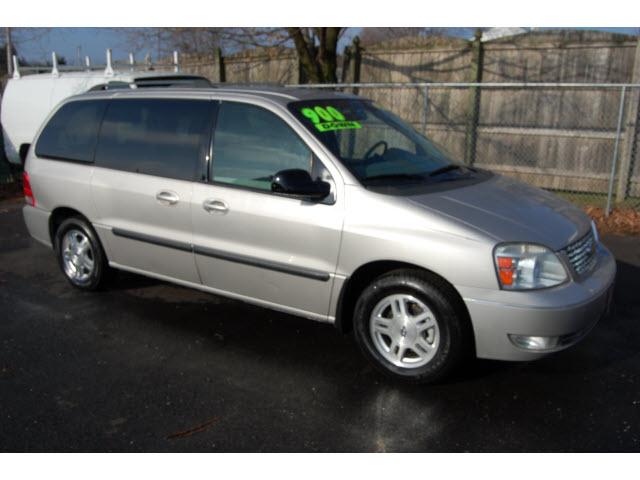 Photo of 2006 Ford Freestar