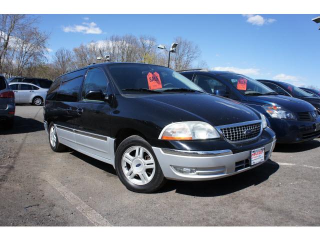 Photo of 2003 Ford Windstar