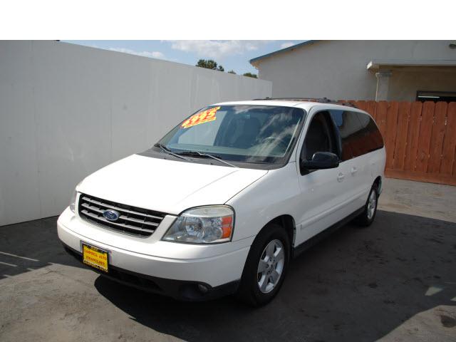 Photo of 2004 Ford Freestar