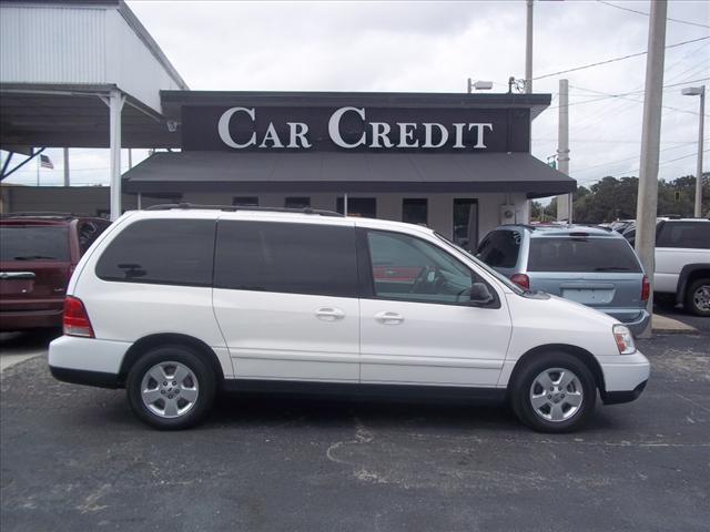 Photo of 2005 Ford Freestar