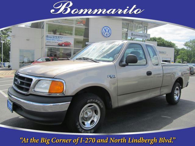 Photo of 2004 Ford F-150 Heritage