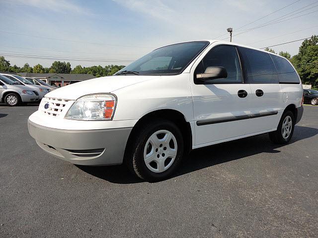 Photo of 2006 Ford Freestar