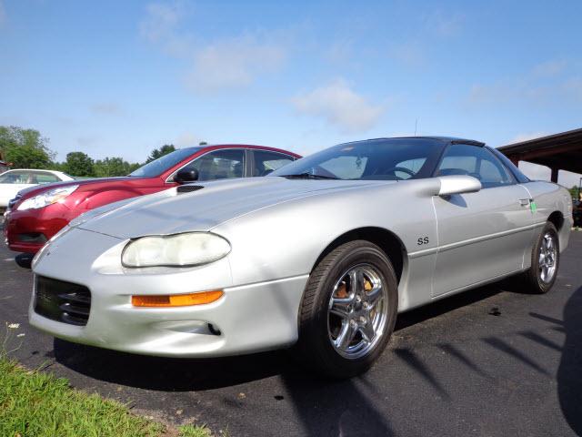 Photo of 2000 Chevrolet Camaro