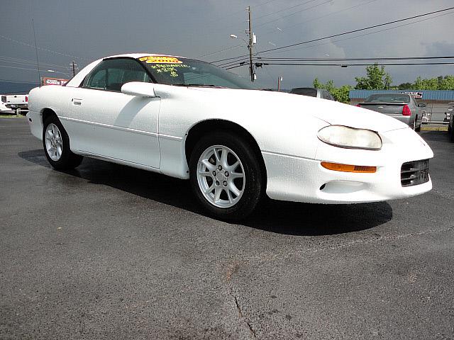 Photo of 2000 Chevrolet Camaro