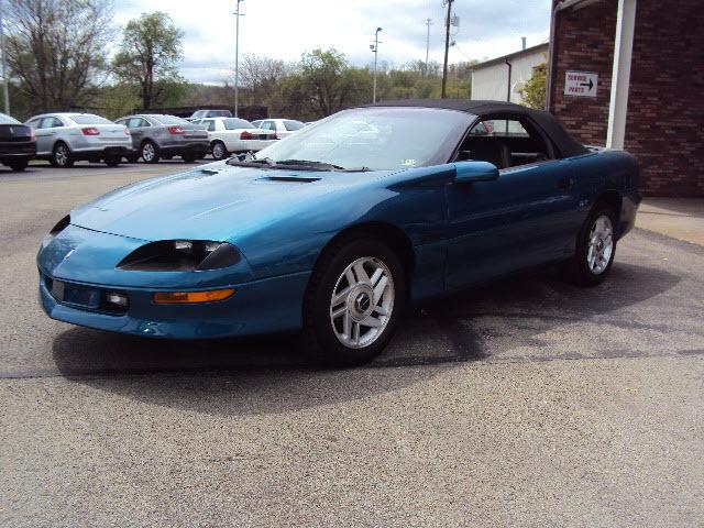 Photo of 1995 Chevrolet Camaro