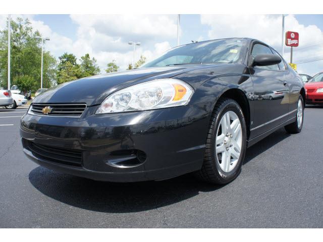 Photo of 2007 Chevrolet Monte Carlo