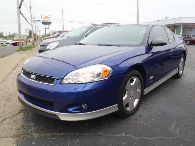 Photo of 2006 Chevrolet Monte Carlo