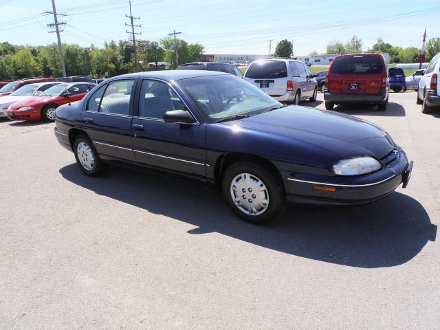 Photo of 1999 Chevrolet Lumina