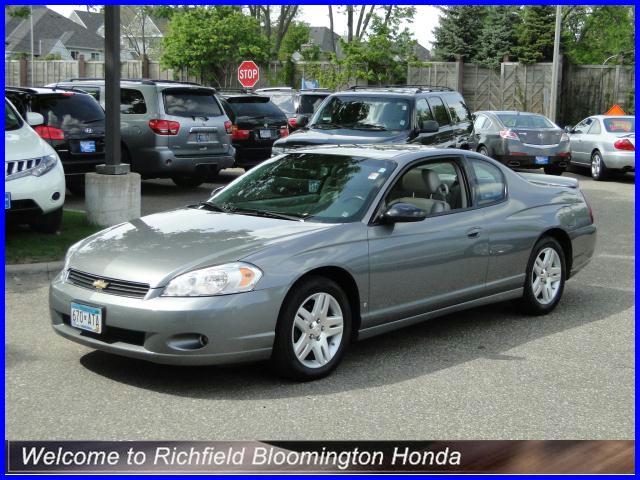 Photo of 2006 Chevrolet Monte Carlo
