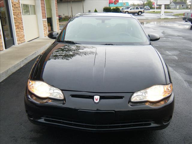 Photo of 2005 Chevrolet Monte Carlo