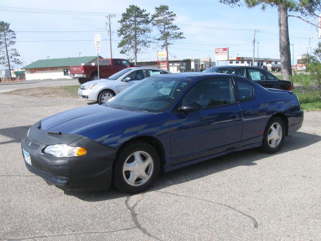 Photo of 2004 Chevrolet Monte Carlo