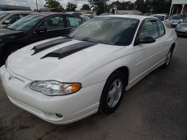 Photo of 2004 Chevrolet Monte Carlo