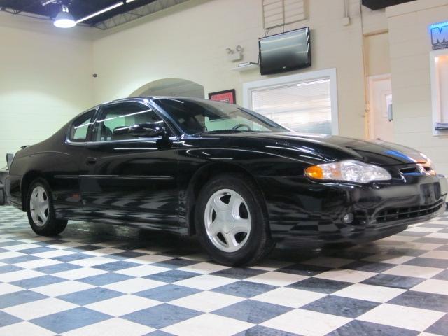 Photo of 2001 Chevrolet Monte Carlo