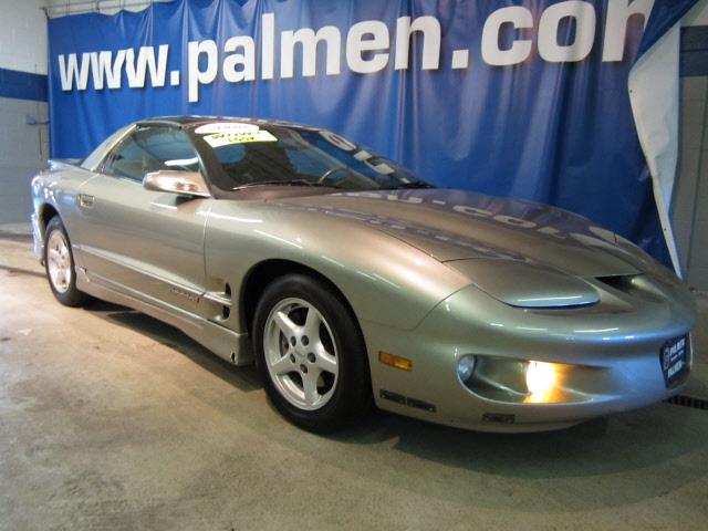 Photo of 2000 Pontiac Firebird