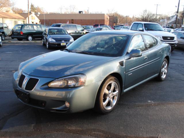 Photo of 2007 Pontiac Grand Prix