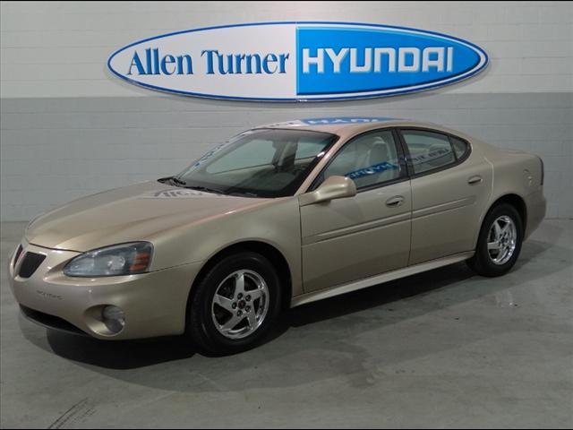 Photo of 2004 Pontiac Grand Prix