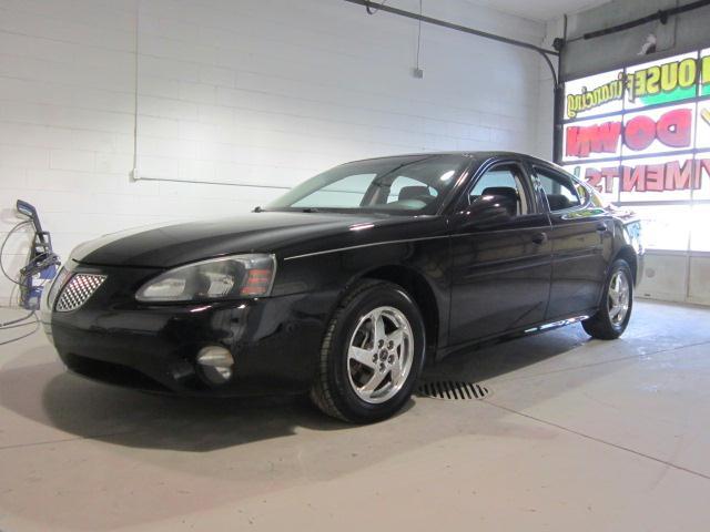 Photo of 2004 Pontiac Grand Prix