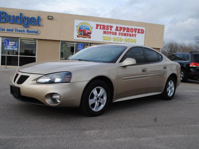 Photo of 2005 Pontiac Grand Prix