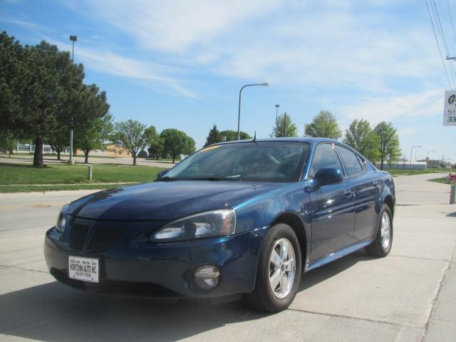 Photo of 2005 Pontiac Grand Prix