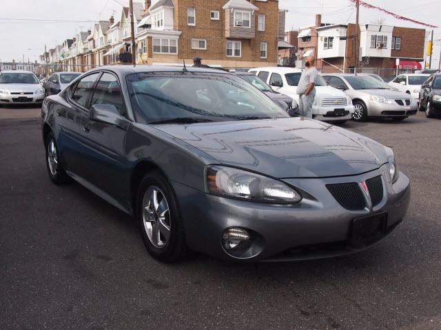 Photo of 2005 Pontiac Grand Prix