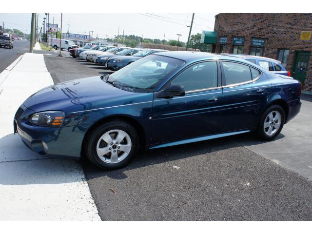 Photo of 2006 Pontiac Grand Prix