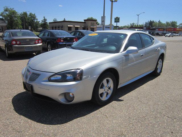 Photo of 2007 Pontiac Grand Prix