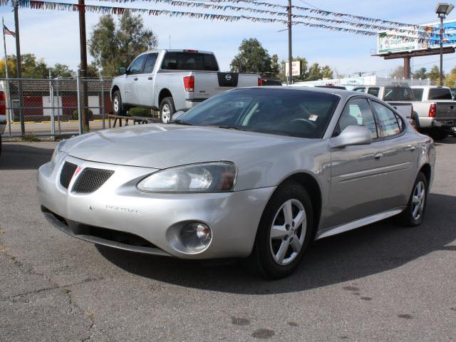Photo of 2006 Pontiac Grand Prix