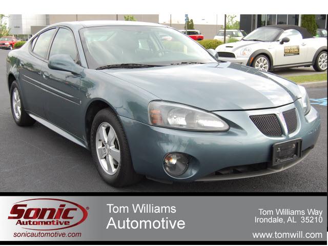 Photo of 2007 Pontiac Grand Prix