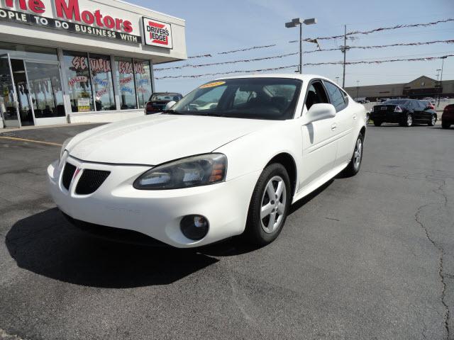 Photo of 2007 Pontiac Grand Prix