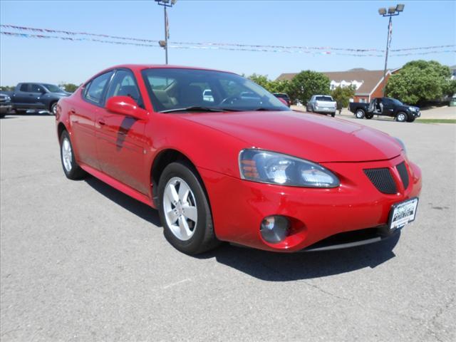 Photo of 2008 Pontiac Grand Prix
