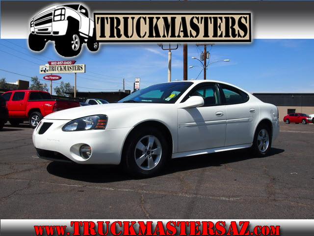 Photo of 2006 Pontiac Grand Prix