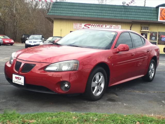 Photo of 2006 Pontiac Grand Prix