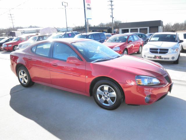 Photo of 2007 Pontiac Grand Prix
