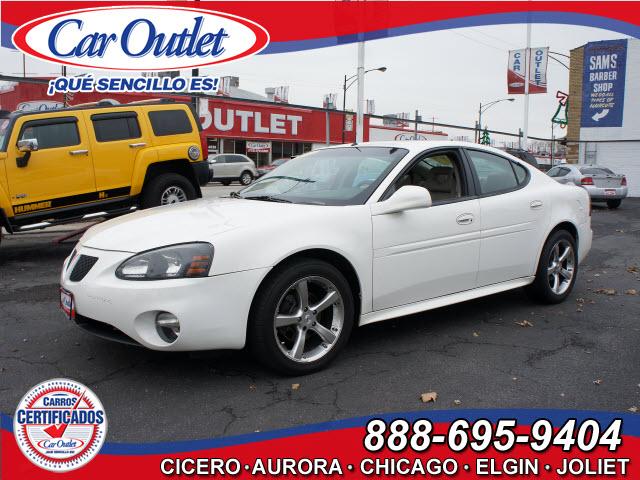 Photo of 2004 Pontiac Grand Prix