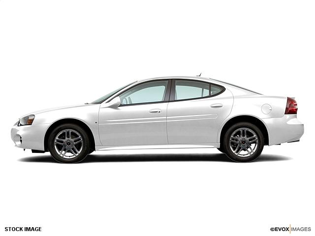 Photo of 2006 Pontiac Grand Prix