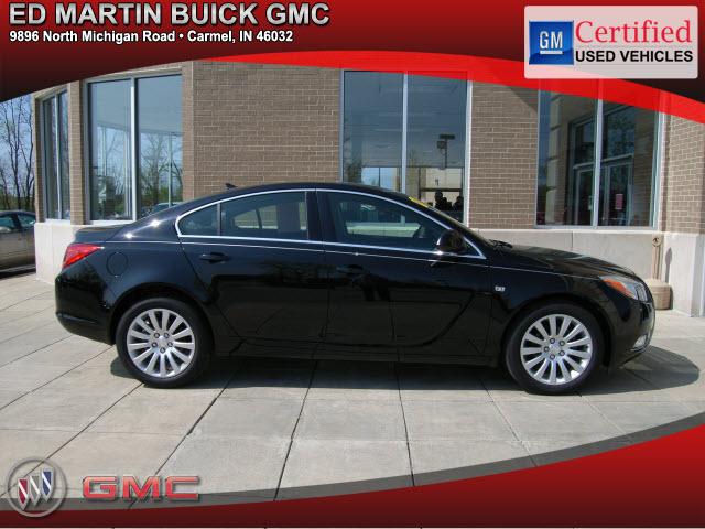Photo of 2011 Buick Regal