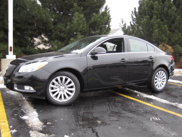 Photo of 2012 Buick Regal