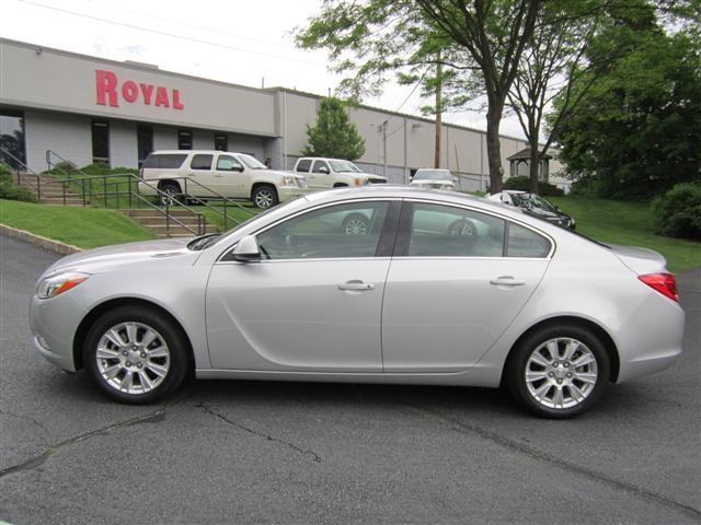 Photo of 2012 Buick Regal