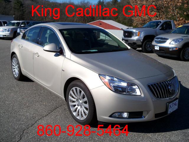 Photo of 2011 Buick Regal