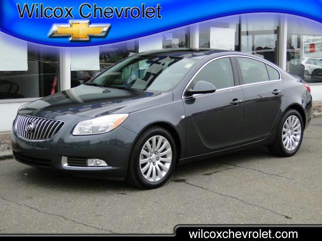 Photo of 2011 Buick Regal