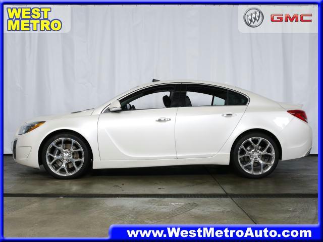 Photo of 2012 Buick Regal