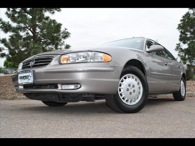 Photo of 1997 Buick Regal